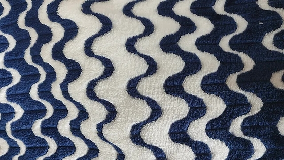 Tela Cationic 260gsm do velo da flanela do jacquard para o vestuário geral morno de matéria têxtil da casa