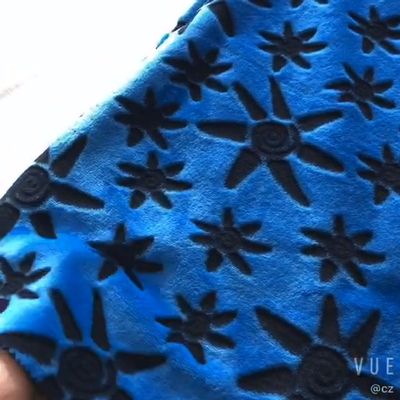 Tela macia lateral dobro do velo da flanela impressa cortada para a roupa de noite da cobertura do fundamento