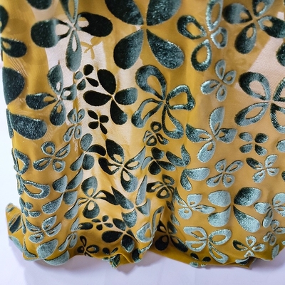 Tela coreana 140gsm de veludo do teste padrão de flor para o lenço do desgaste de mulheres